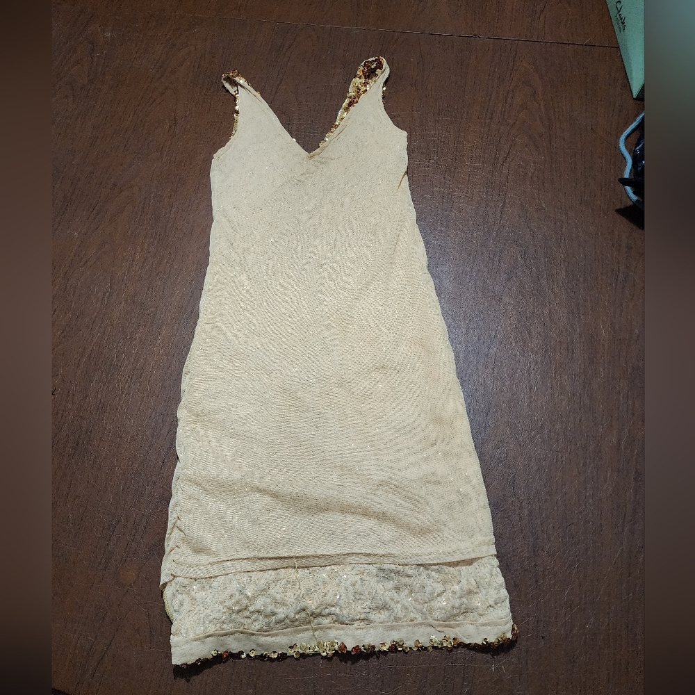 Gold Sequin Sleeveless Dress - Picture 7 of 7